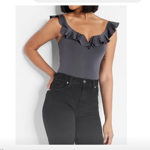 NEW Express Body Contour Sexy Ruffle Bodysuit - new with tags - Small - Picture 2 of 5